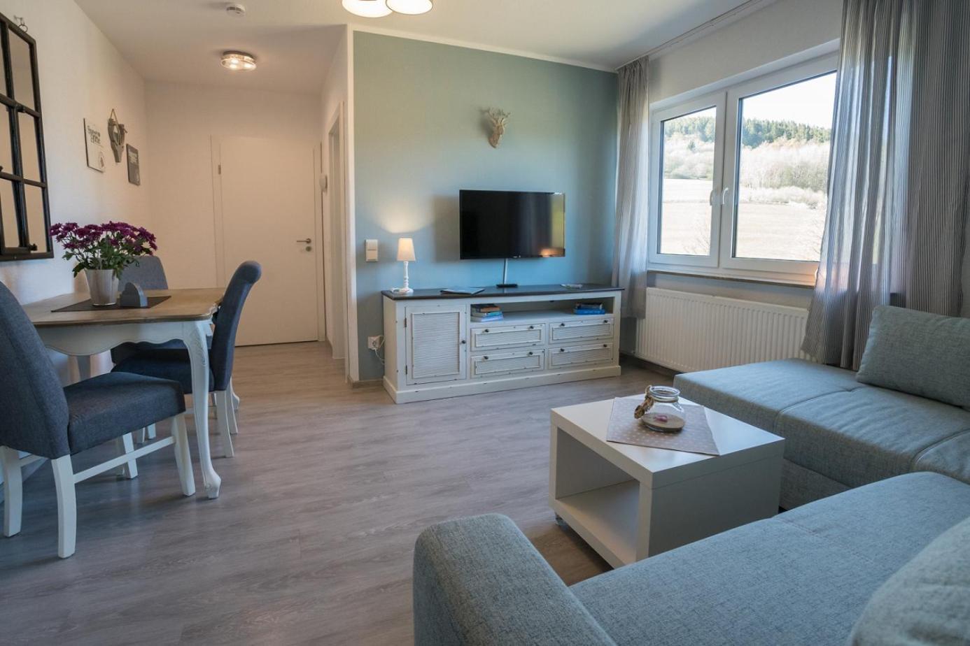 Ferienwohnungen Landhaus Meran Inkl Meinecardplus Willingen  Bagian luar foto